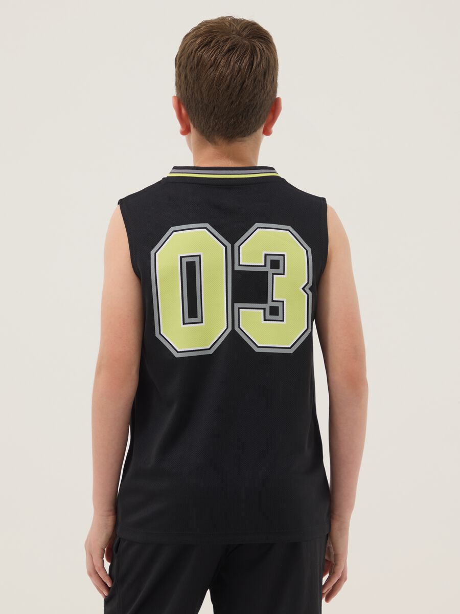 Canotta nera sportiva da ragazzo relaxed fit con scollo a V_1