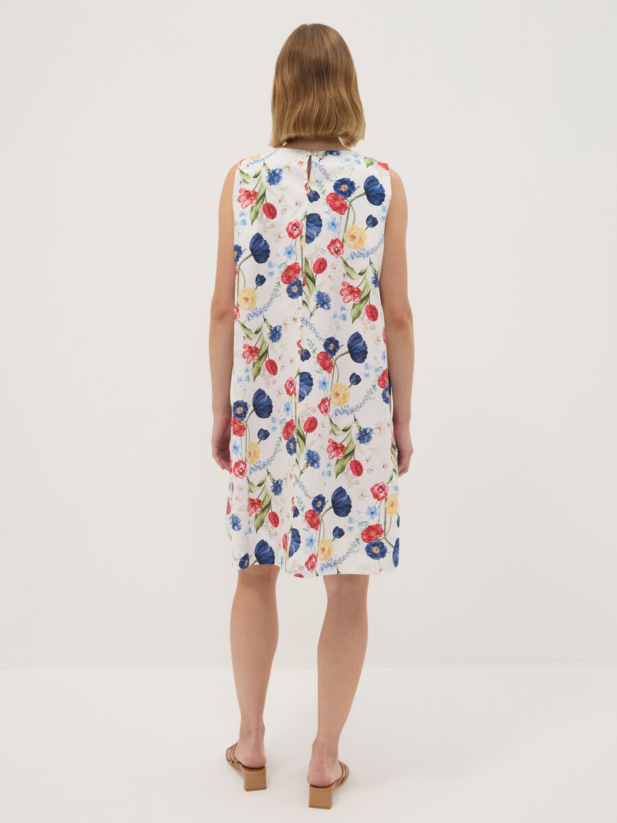 White floral dress in stretch cotton, regular fit_3