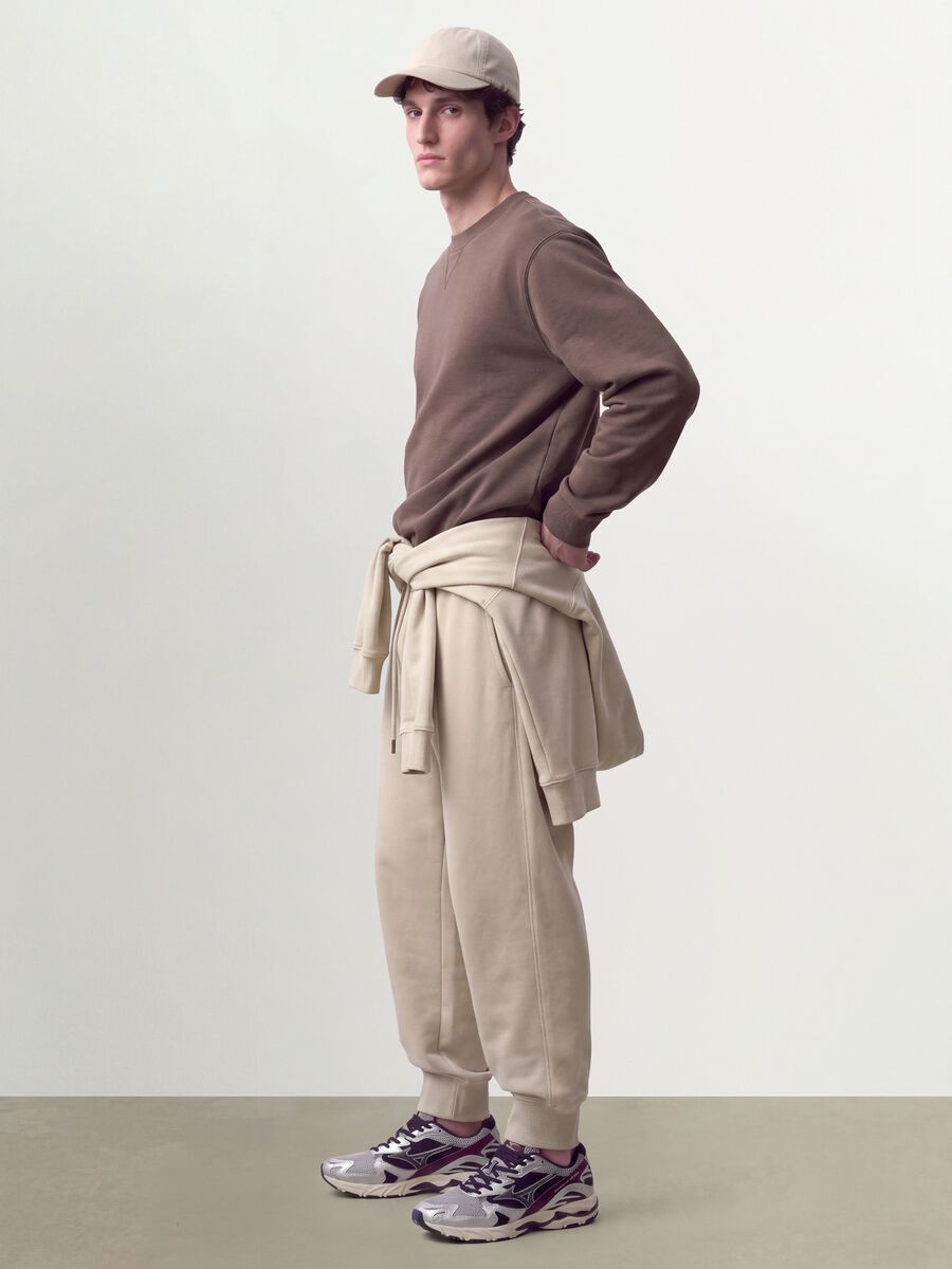 Jogger beige in misto cotone con fondo a polsino e coulisse_1