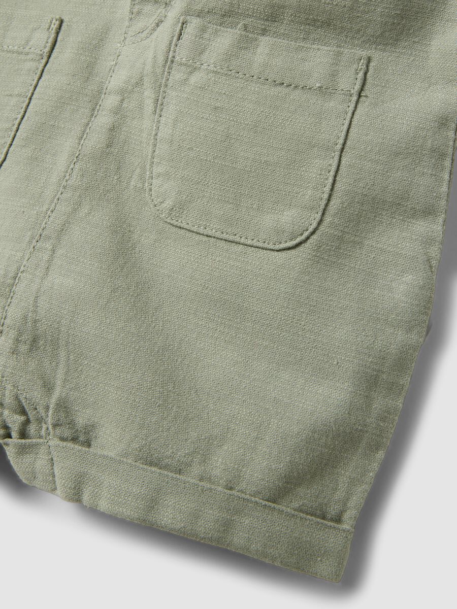 Green pure cotton set with short dungarees and printed T-shirt for babies_2
