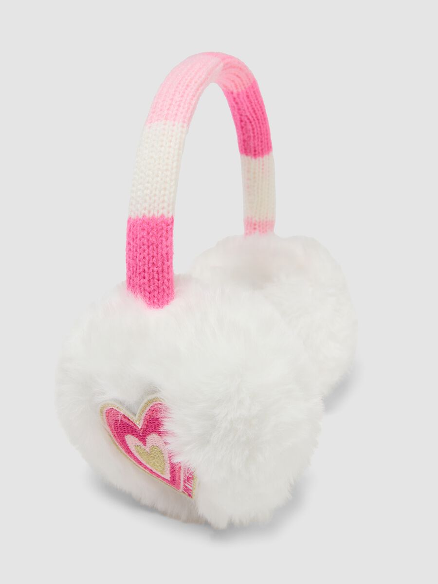 White earmuffs with pink details_1