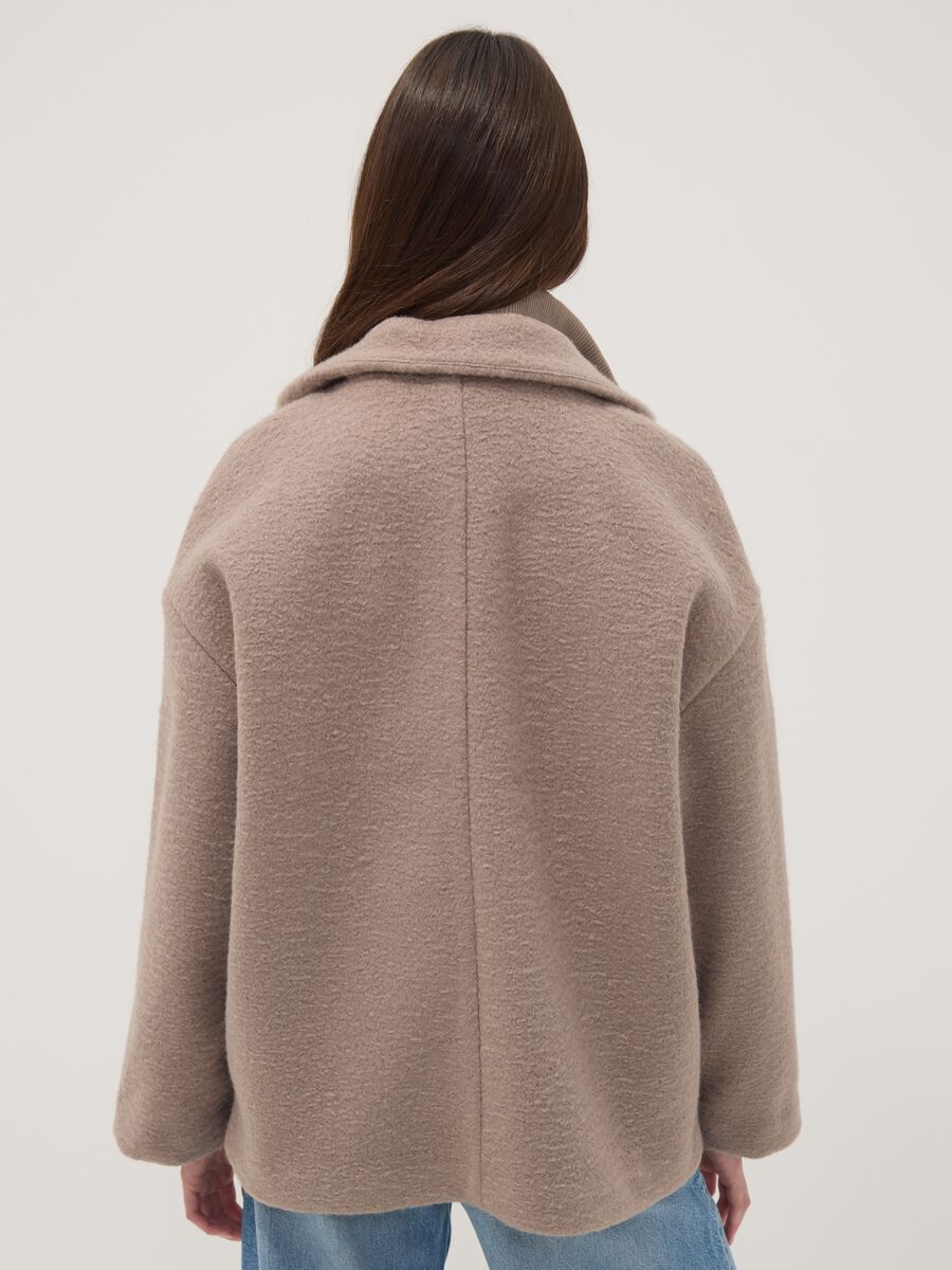 Beige regular-fit jacket with high neck and patch pockets_3