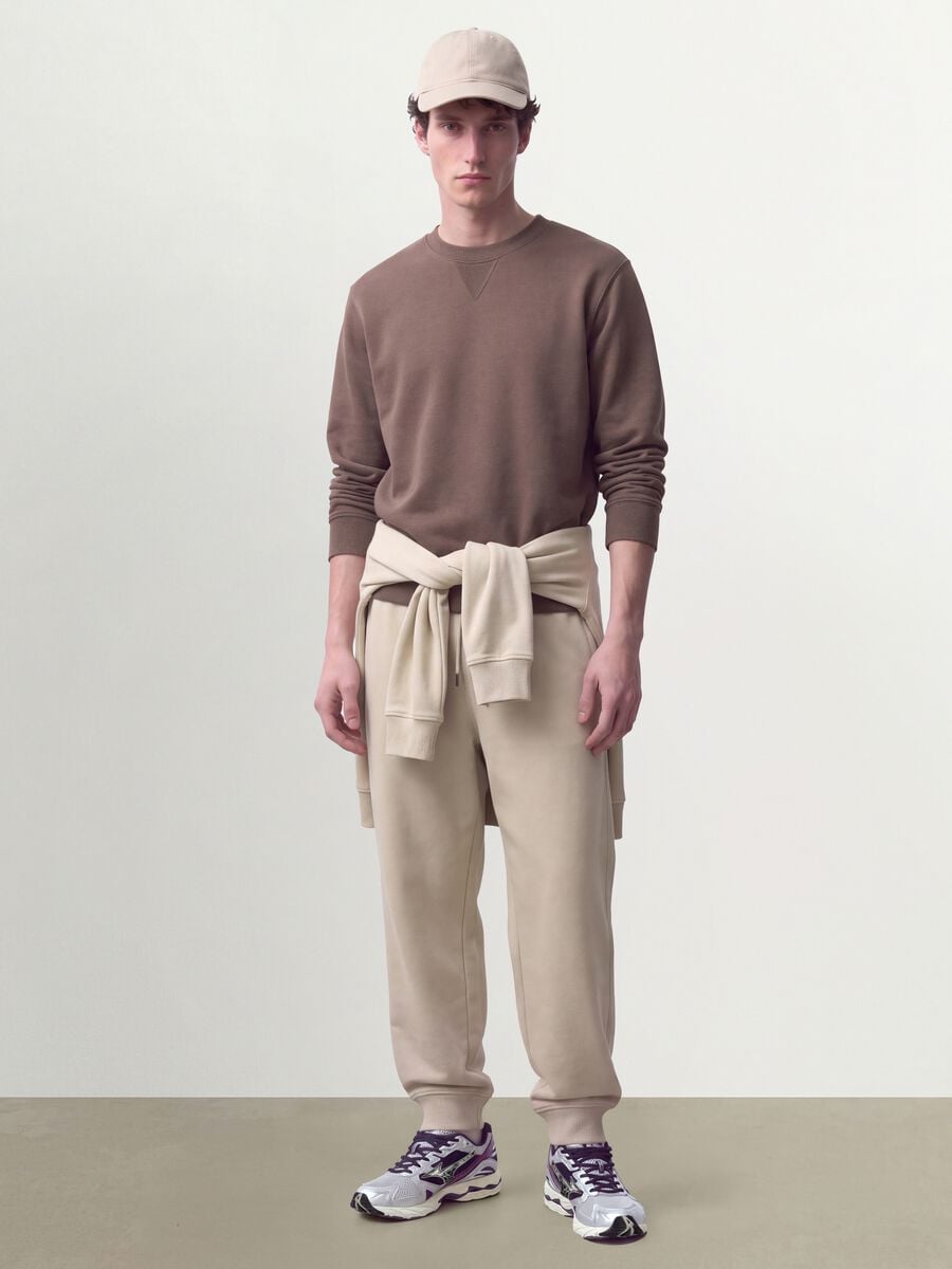 Jogger beige in misto cotone con fondo a polsino e coulisse_0