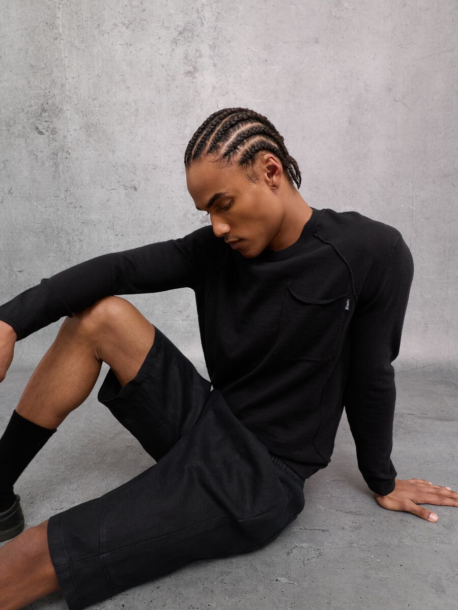 Black Knit Long-Sleeve T-Shirt_2