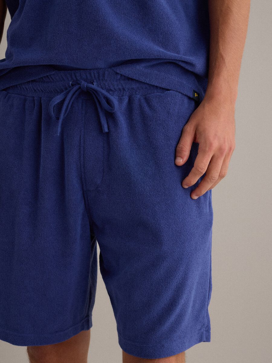 Blue cotton-blend bermuda shorts with elasticated waist_3