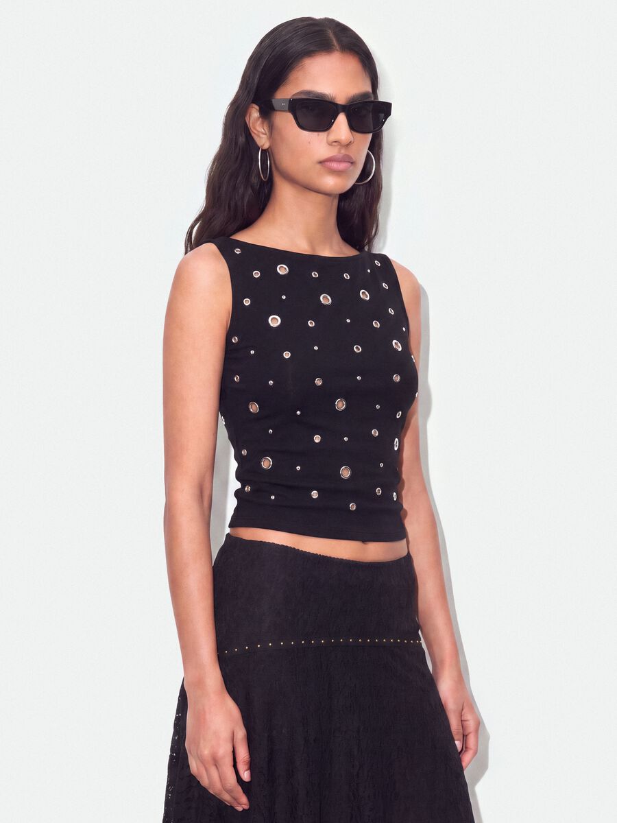 Top nero in cotone elasticizzato con occhielli metallici regular fit_1