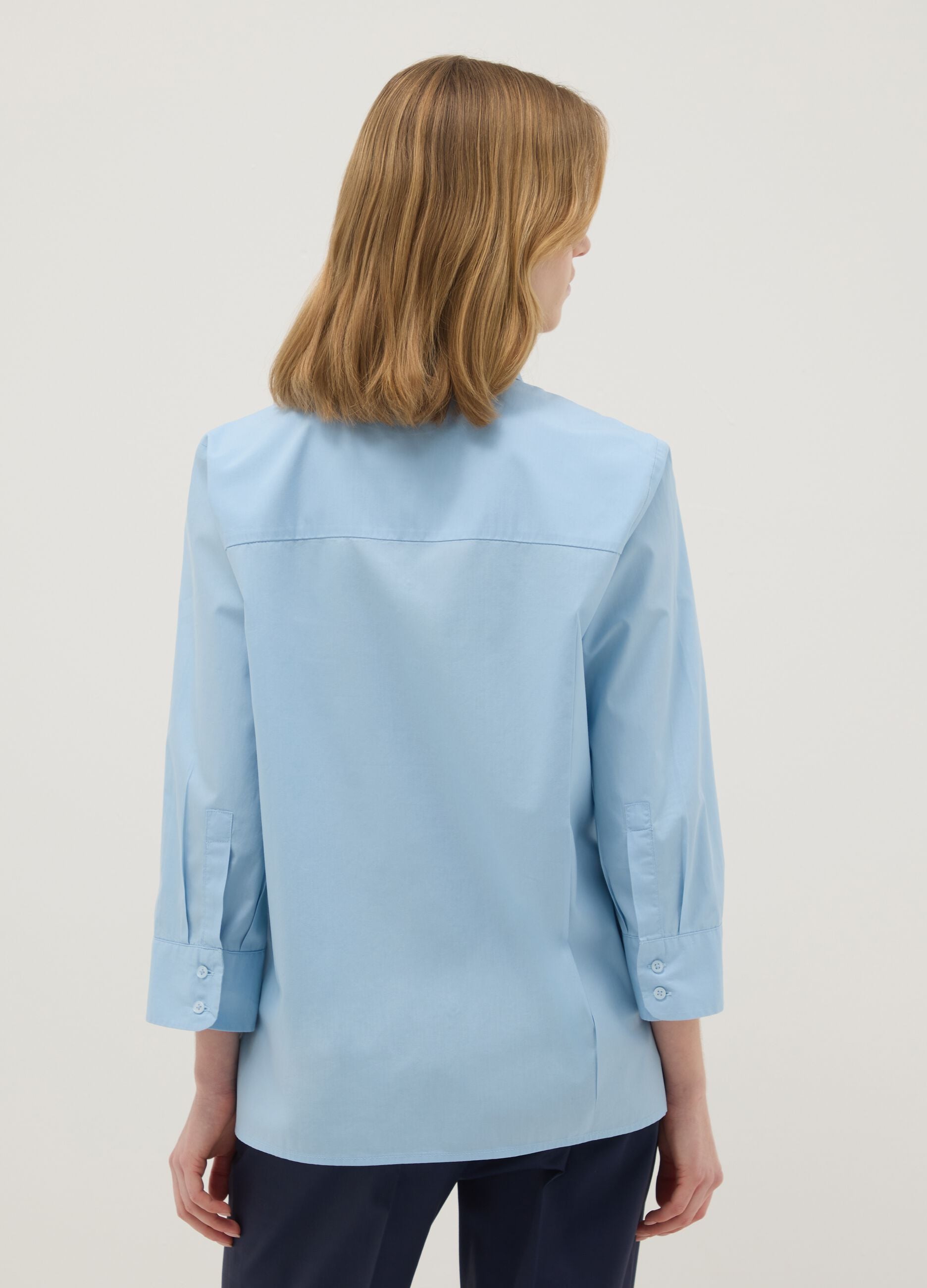 Camicia in puro cotone azzurra regular fit con maniche a tre quarti