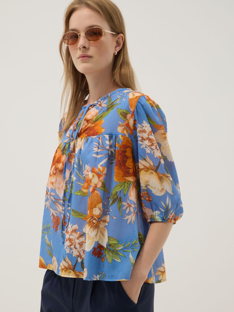 Blue floral blouse in pure cotton_0