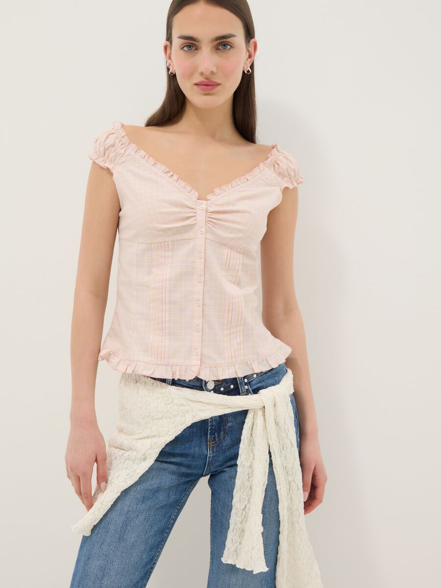 Blusa rosa in cotone elasticizzato con bottoni e ruches regular fit_0