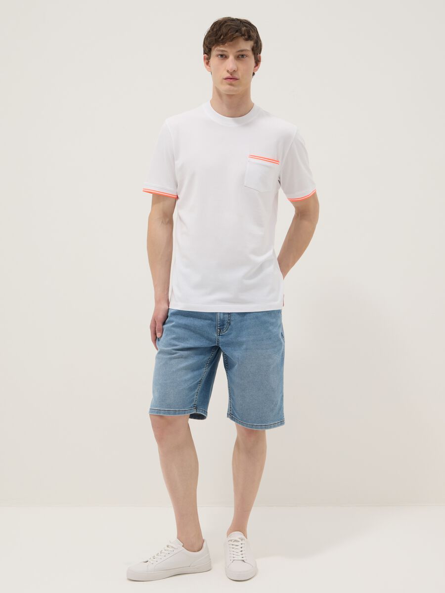 White stretch cotton T-shirt with chest pocket_1