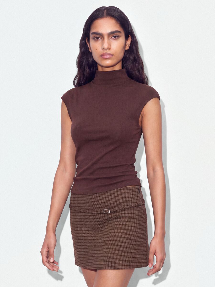 Brown fitted modal and stretch cotton T-shirt with mock neck_0