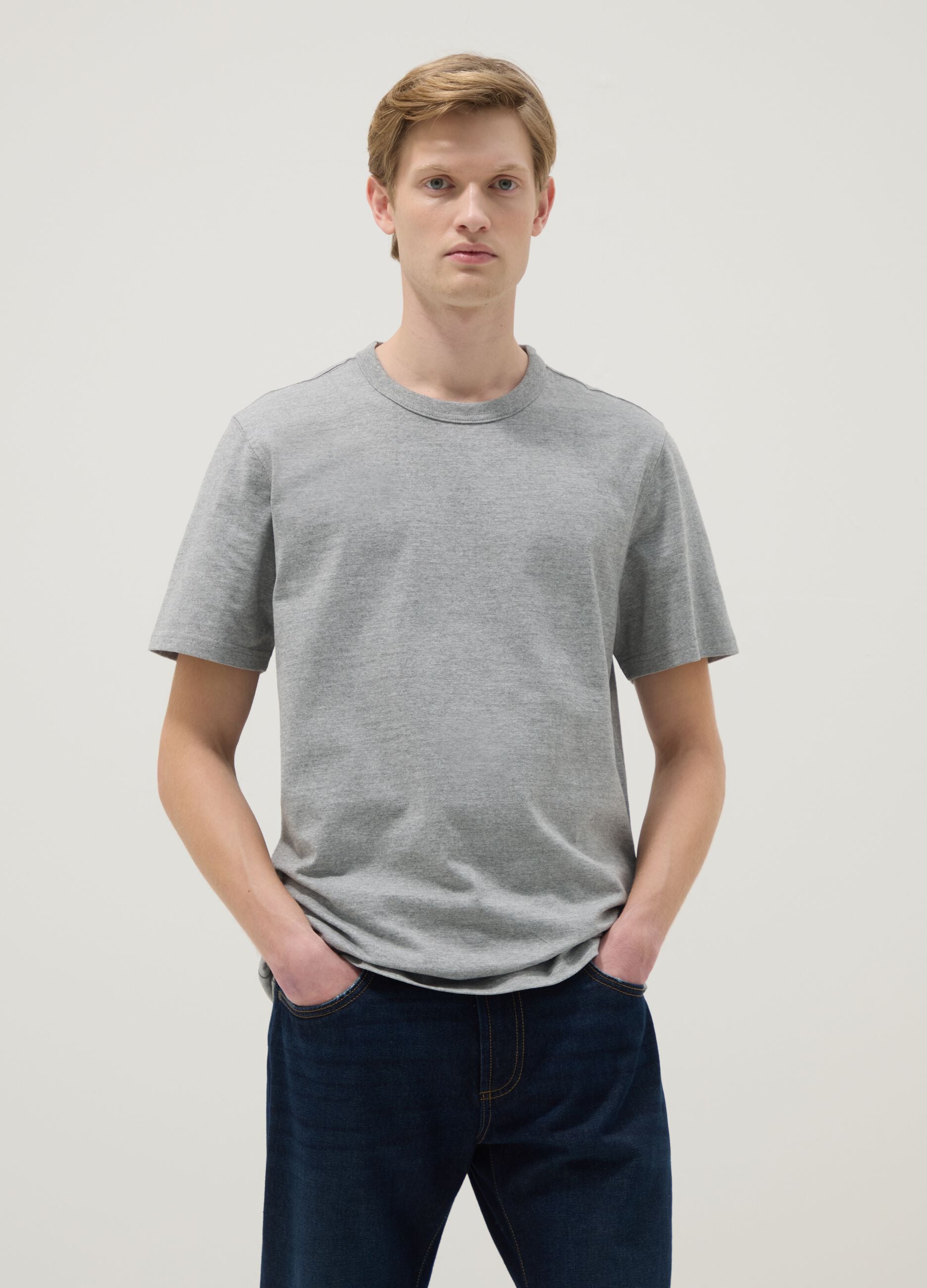 Short-sleeve grey pure cotton regular fit t-shirt