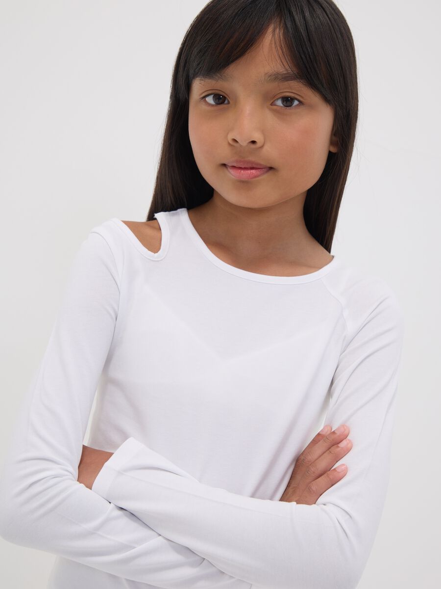 White organic stretch cotton T-shirt with shoulder cut-out for girls_0