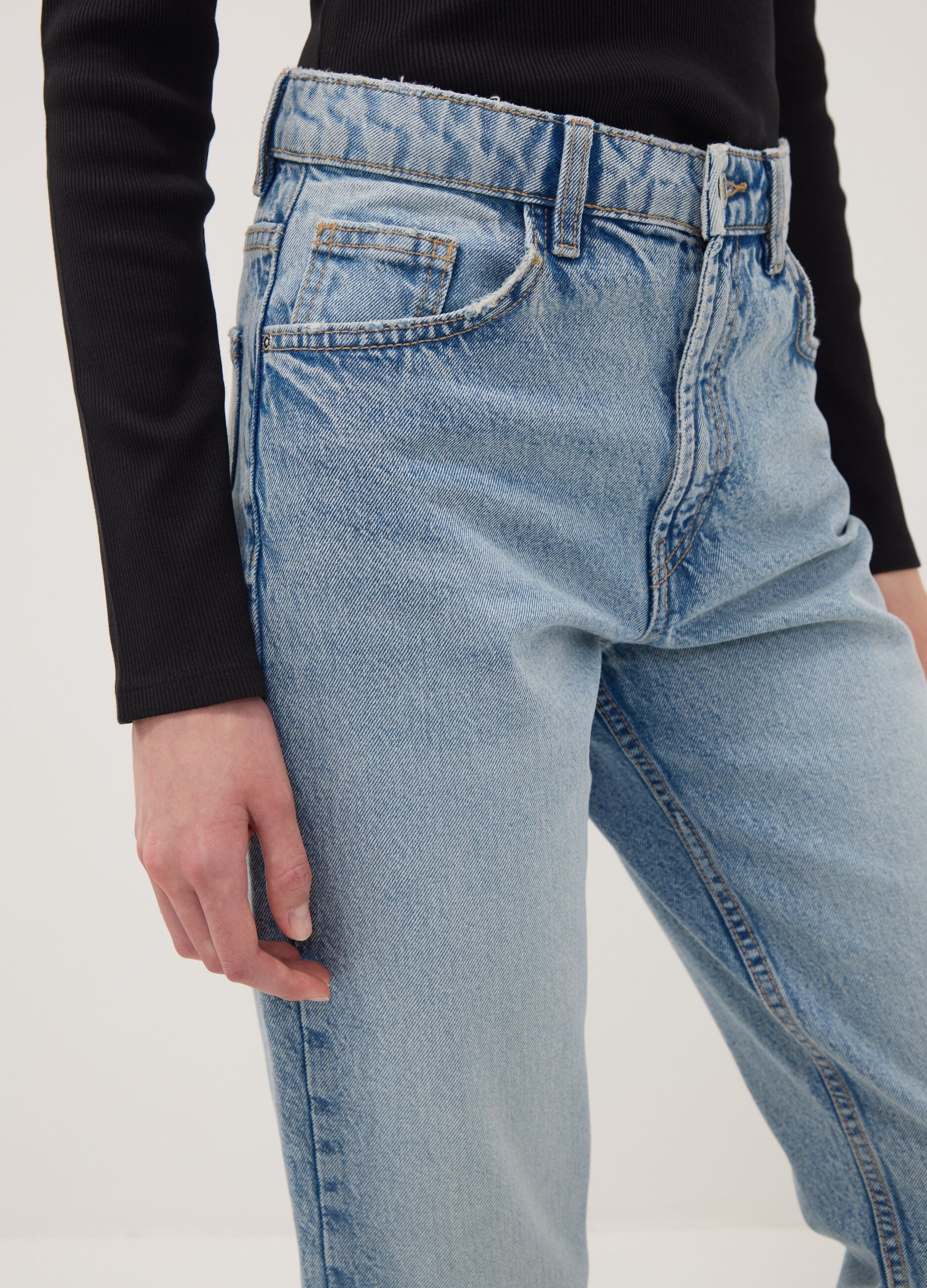 High-waisted pure cotton mom-fit denim jeans
