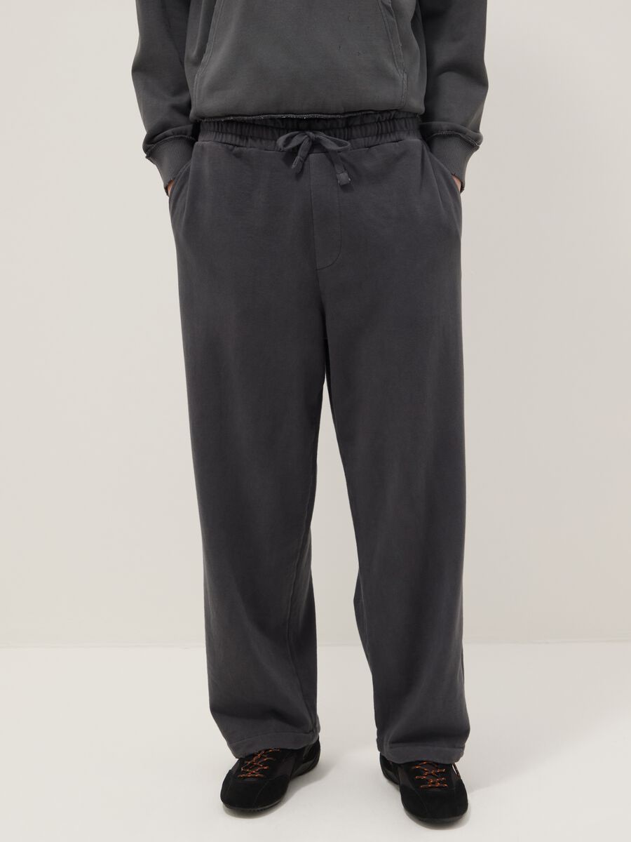 Pantaloni jogger grigi in misto cotone oversize fit_1