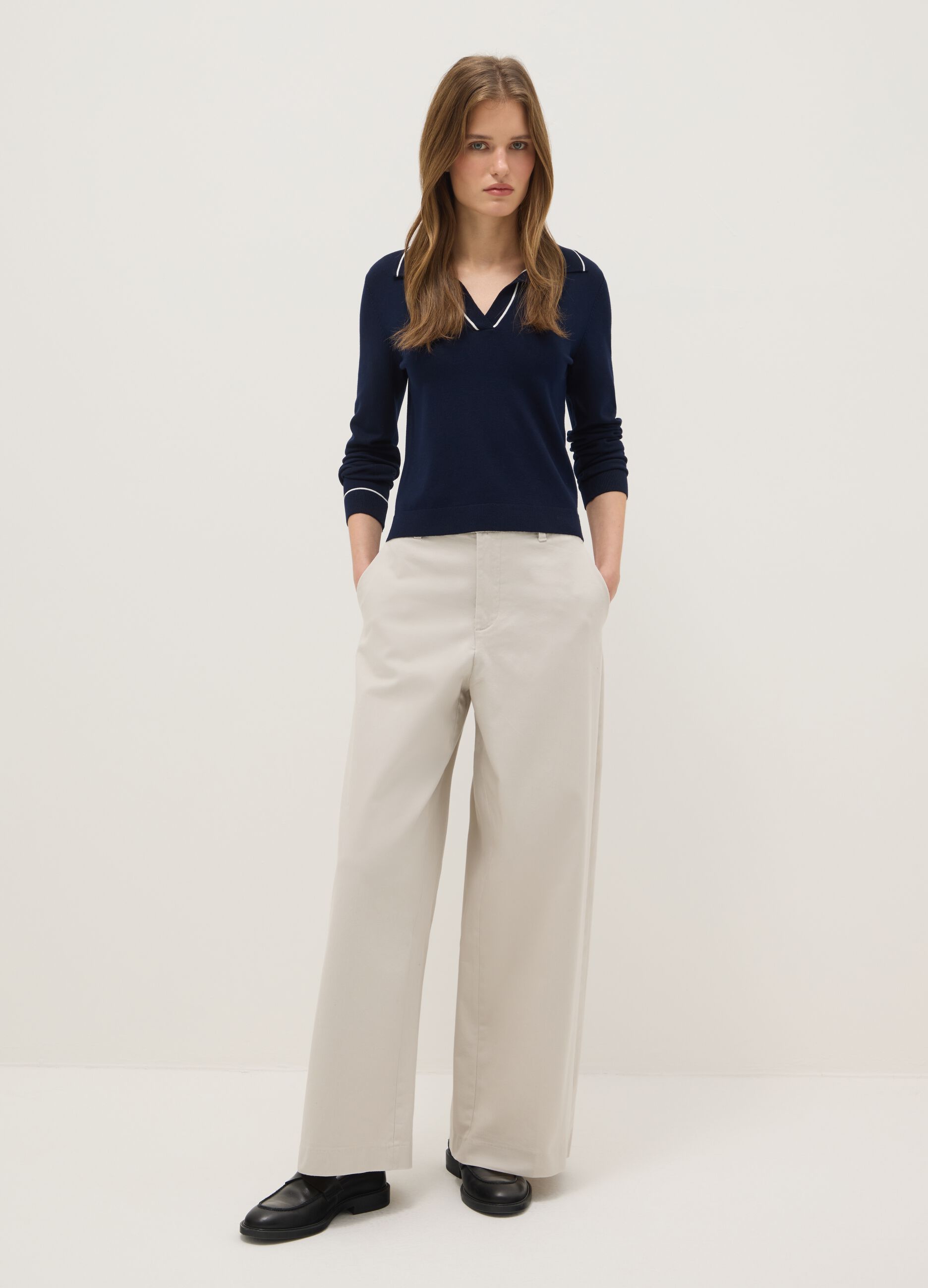 Blue regular fit shirt with polo collar and contrast details