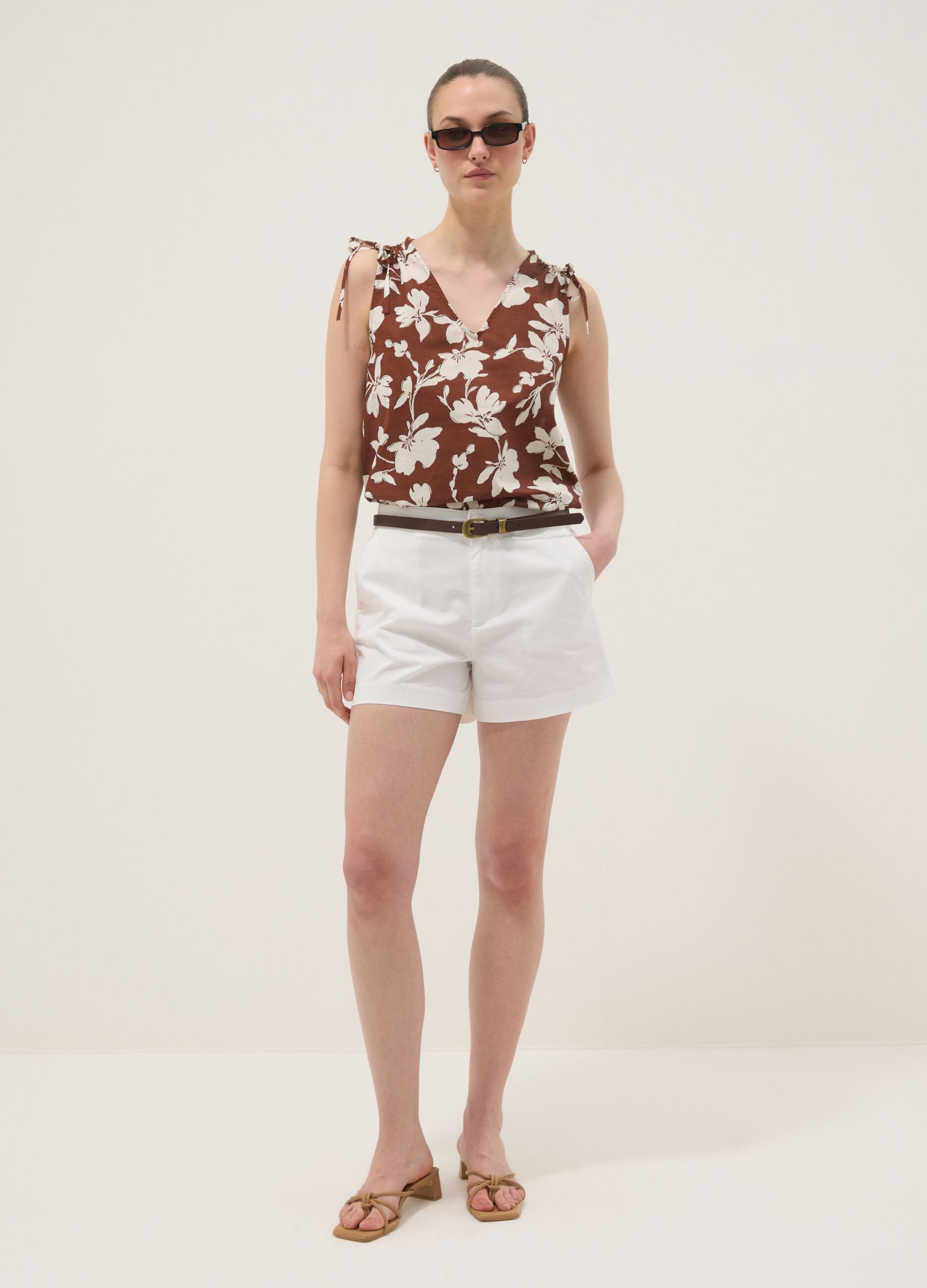 Brown pure cotton V-neck floral print blouse, regular fit