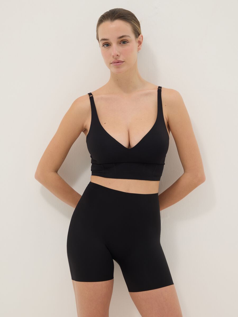 Black non-padded bra with adjustable straps_1