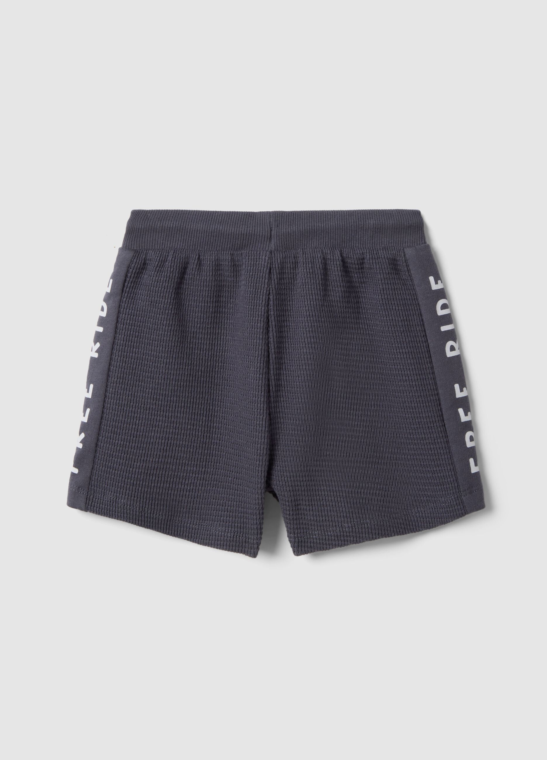 Grey pure cotton shorts with elasticated waist for boys, regular fit