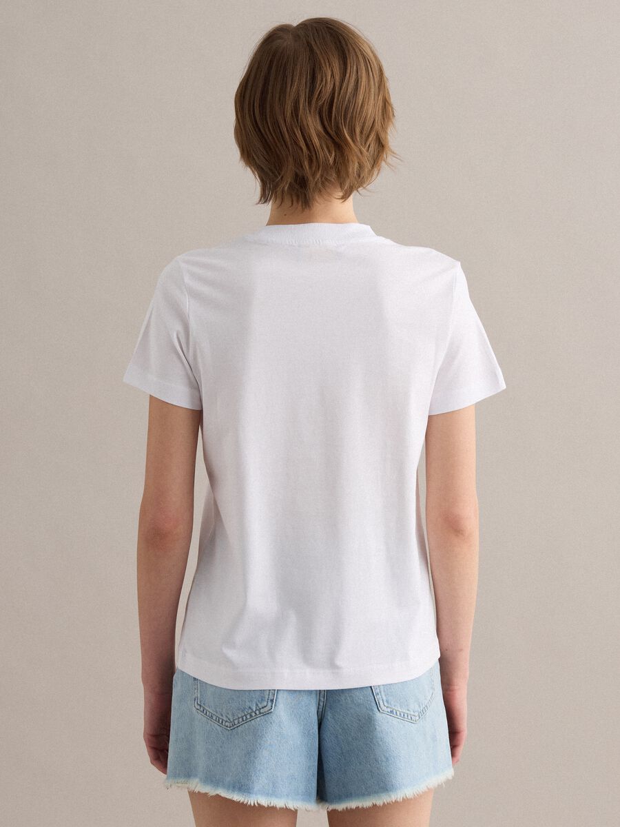T-shirt bianca in puro cotone supima a maniche corte regular fit_3