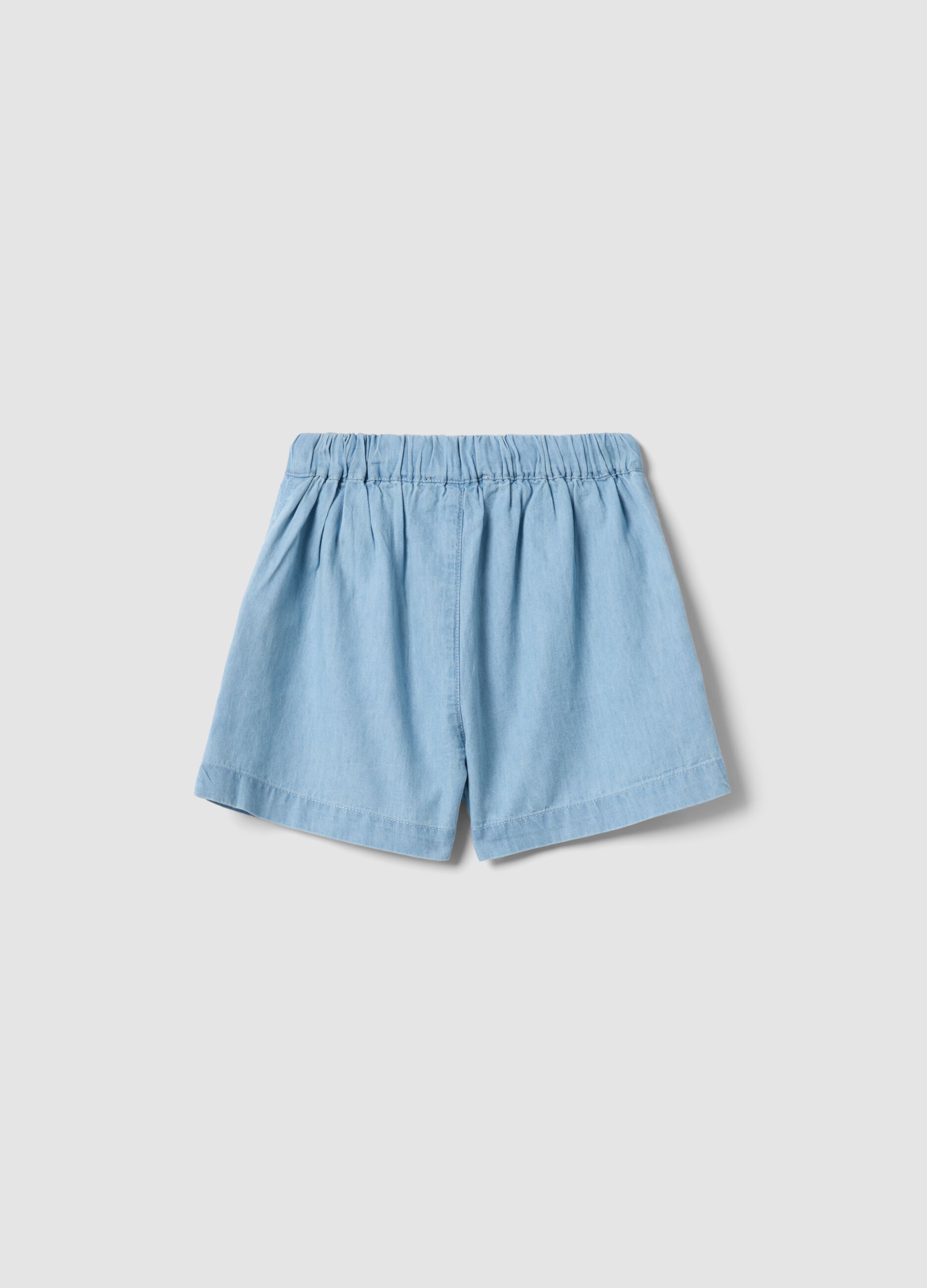 Girls&rsquo; light blue pure cotton denim shorts, regular fit