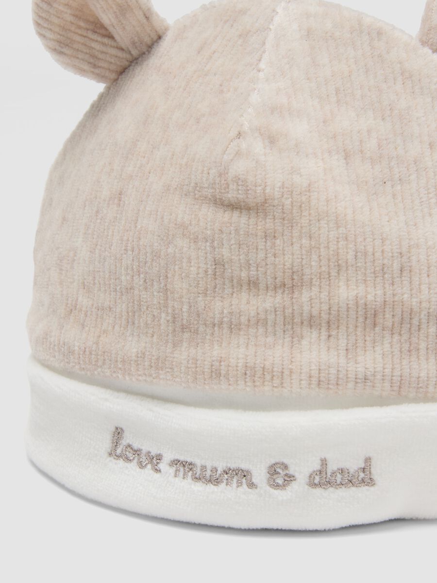 Cappellino beige in misto cotone organico jersey_2
