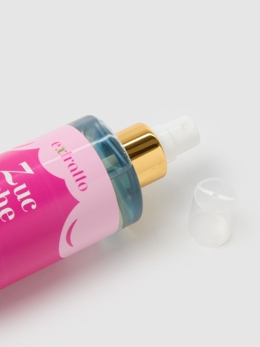 Body Spray with spun sugar and caramelised strawberry notes, sweet and intense, fresh and enveloping._2
