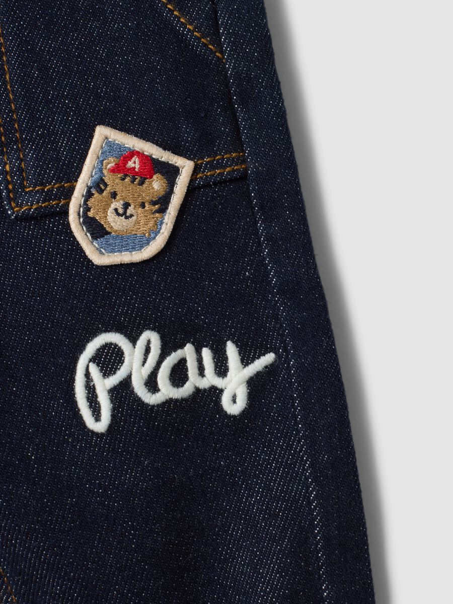 Blue stretch-cotton denim trousers with teddy bear embroidery for baby_2