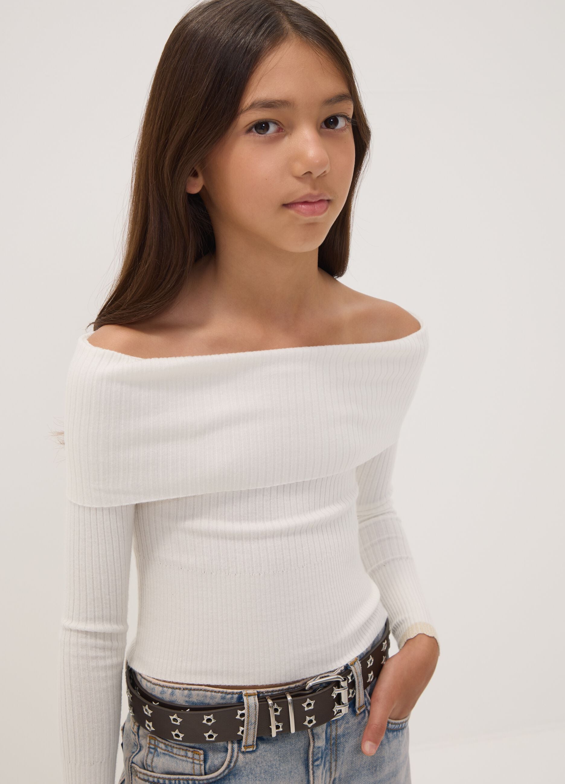 White viscose-blend fitted boat-neck top