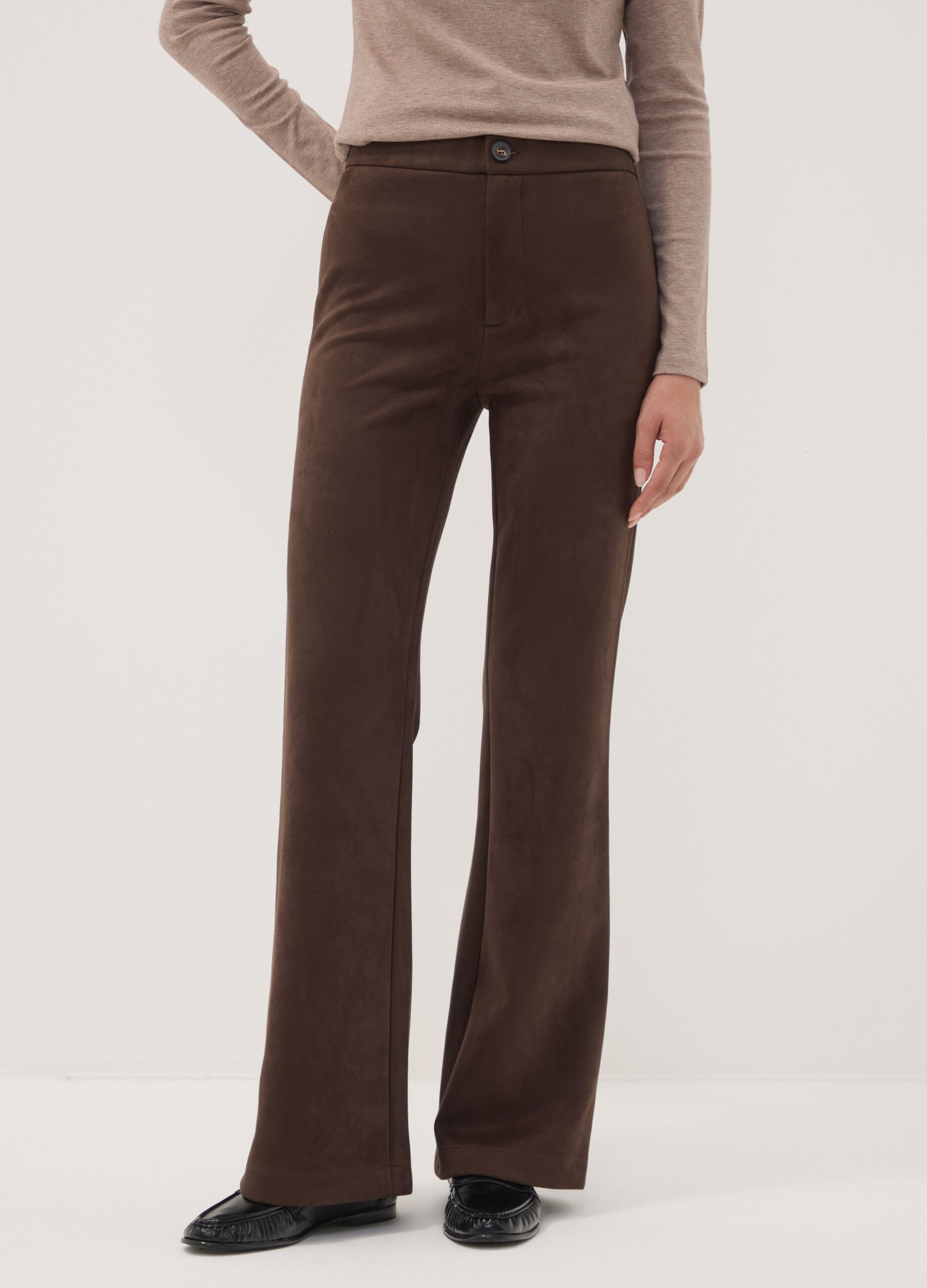 Brown flared trousers in stretch fabric
