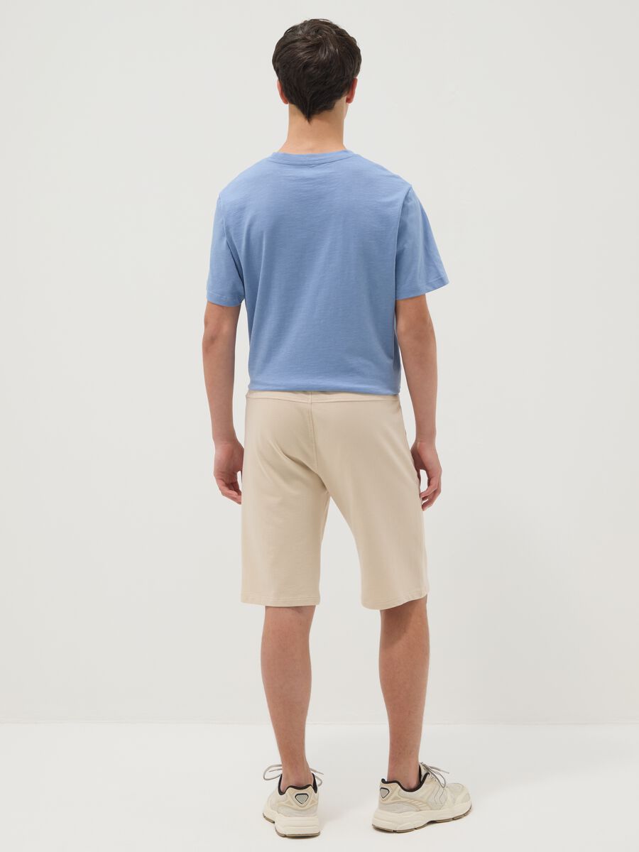 Shorts jogger beige in puro cotone da ragazzo con vita elasticizzata_1