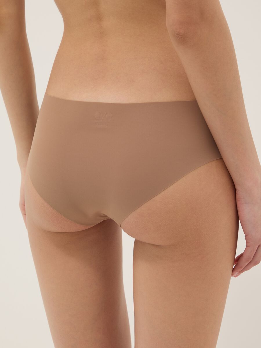 Comfortable Regular Fit Beige Briefs_2