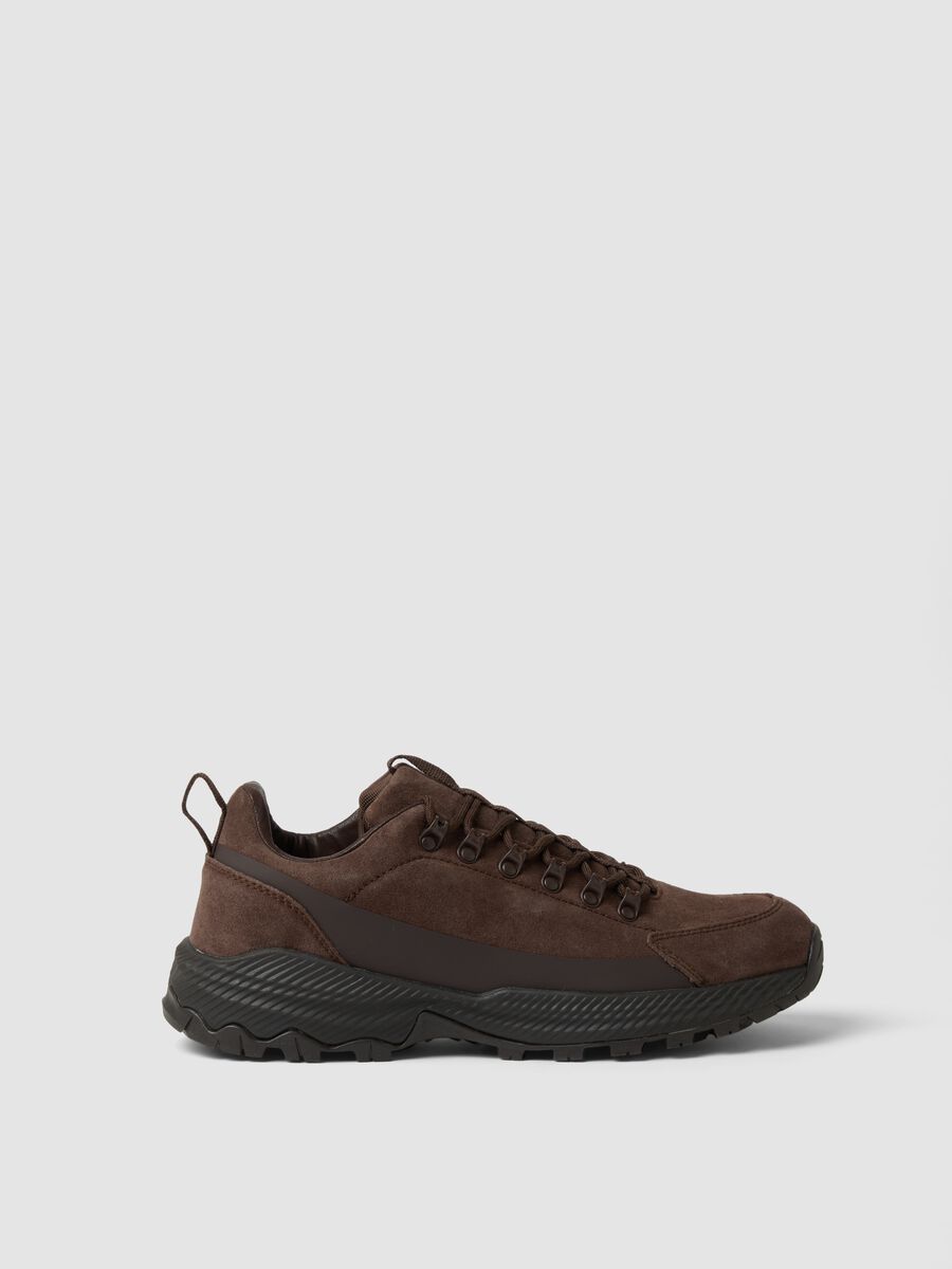 Brown genuine leather shoes with lug sole_0