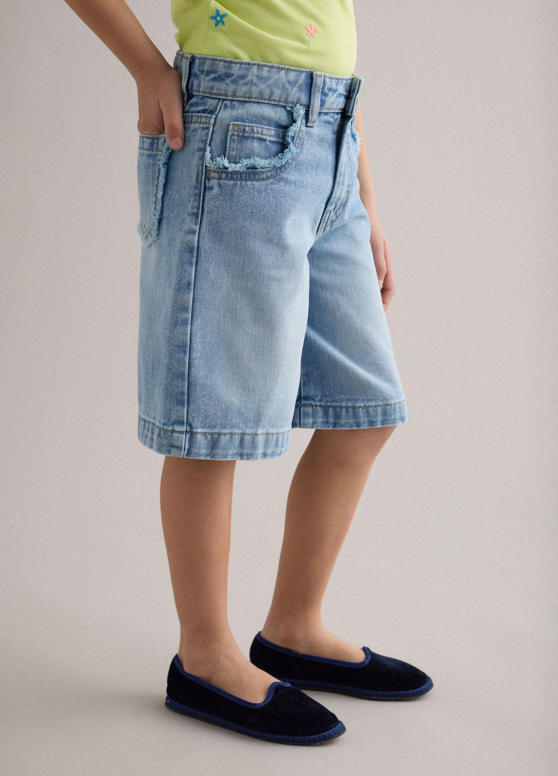 Girls' pure cotton denim blue shorts, regular fit