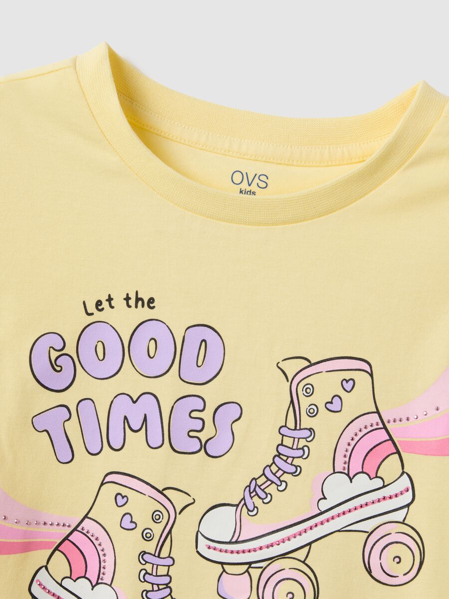 Yellow regular fit pure cotton girl's t-shirt with print_2