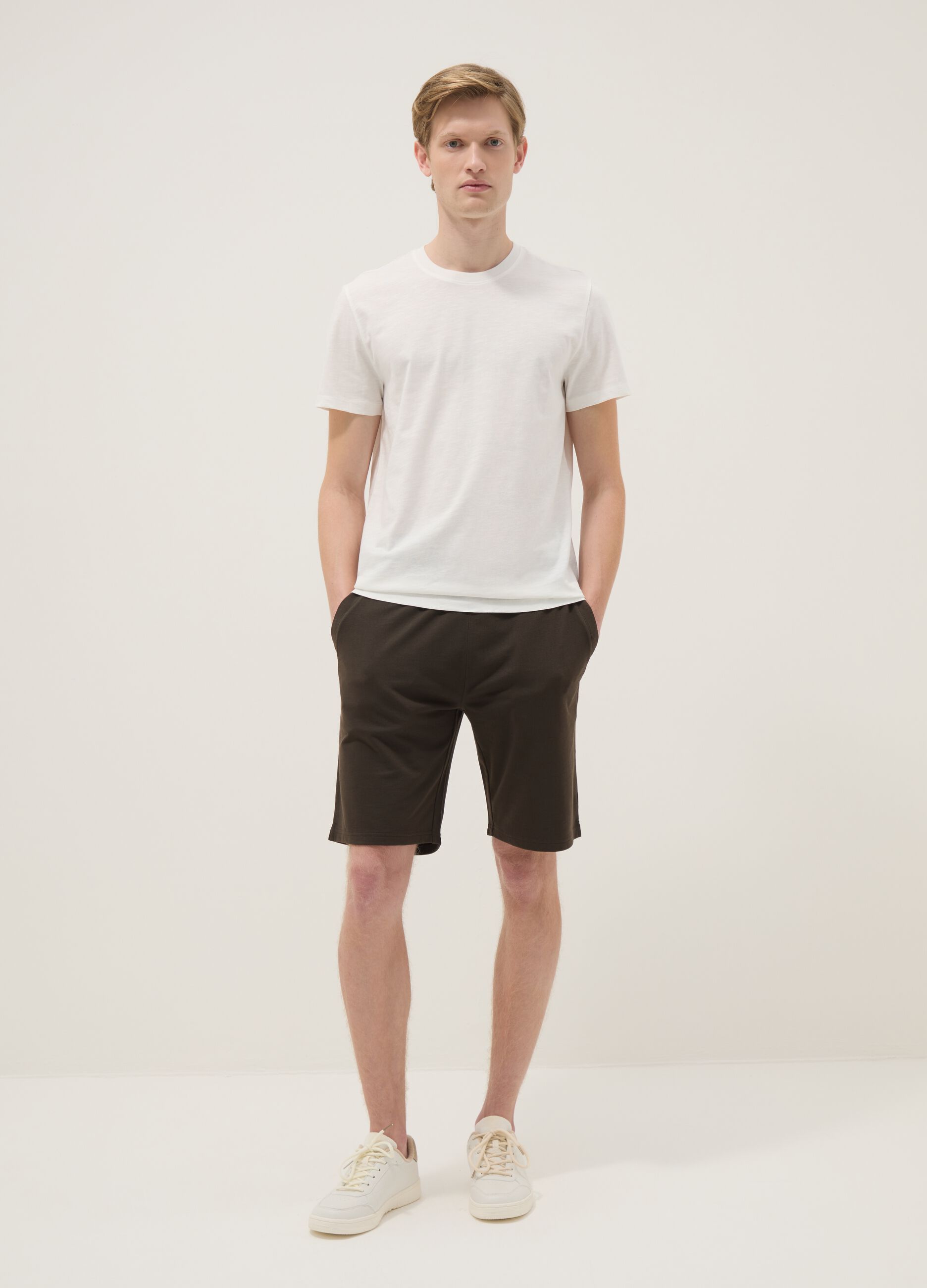 White regular fit short-sleeved pure cotton t-shirt