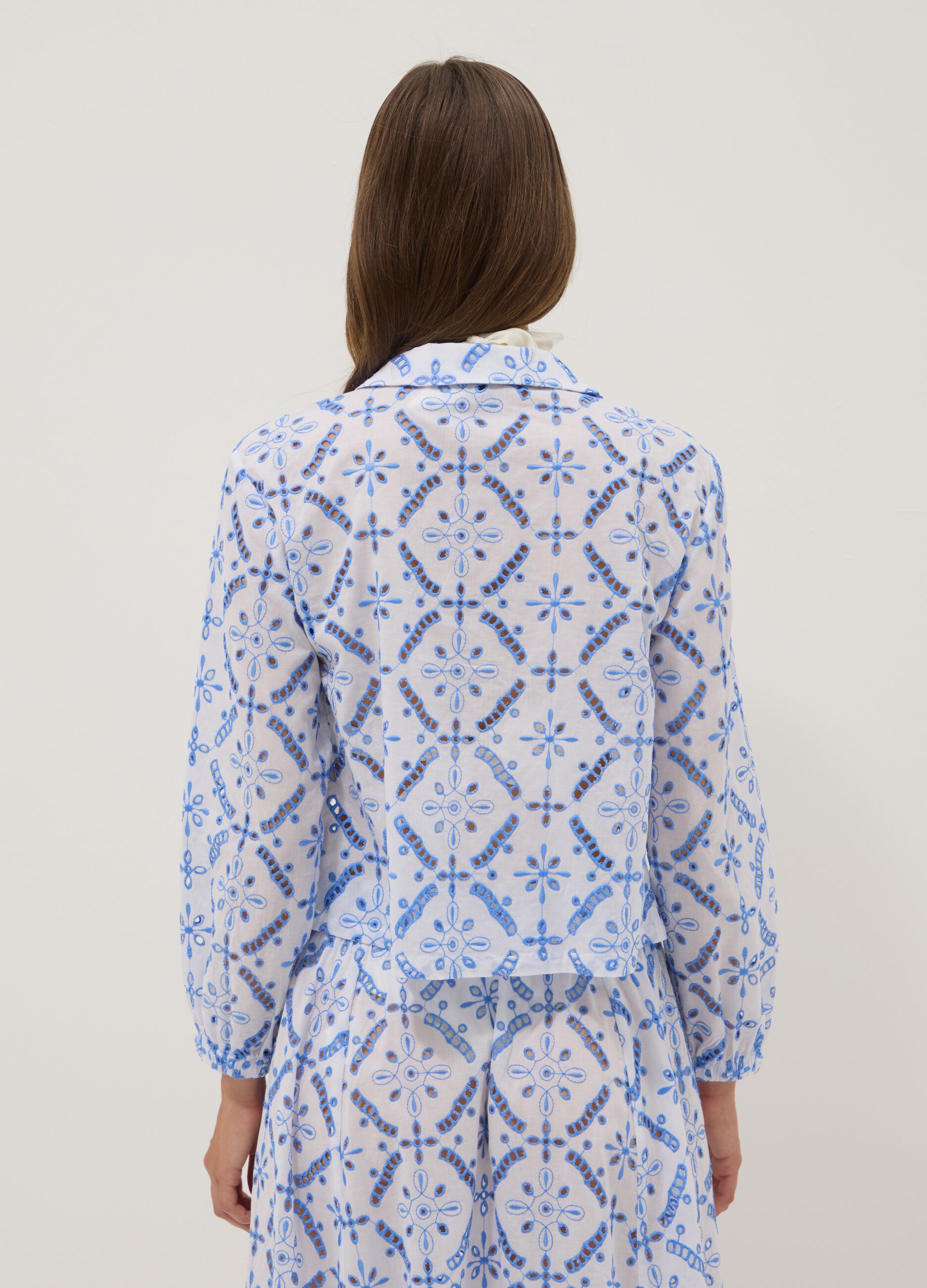 Blue organic cotton shirt with all-over print