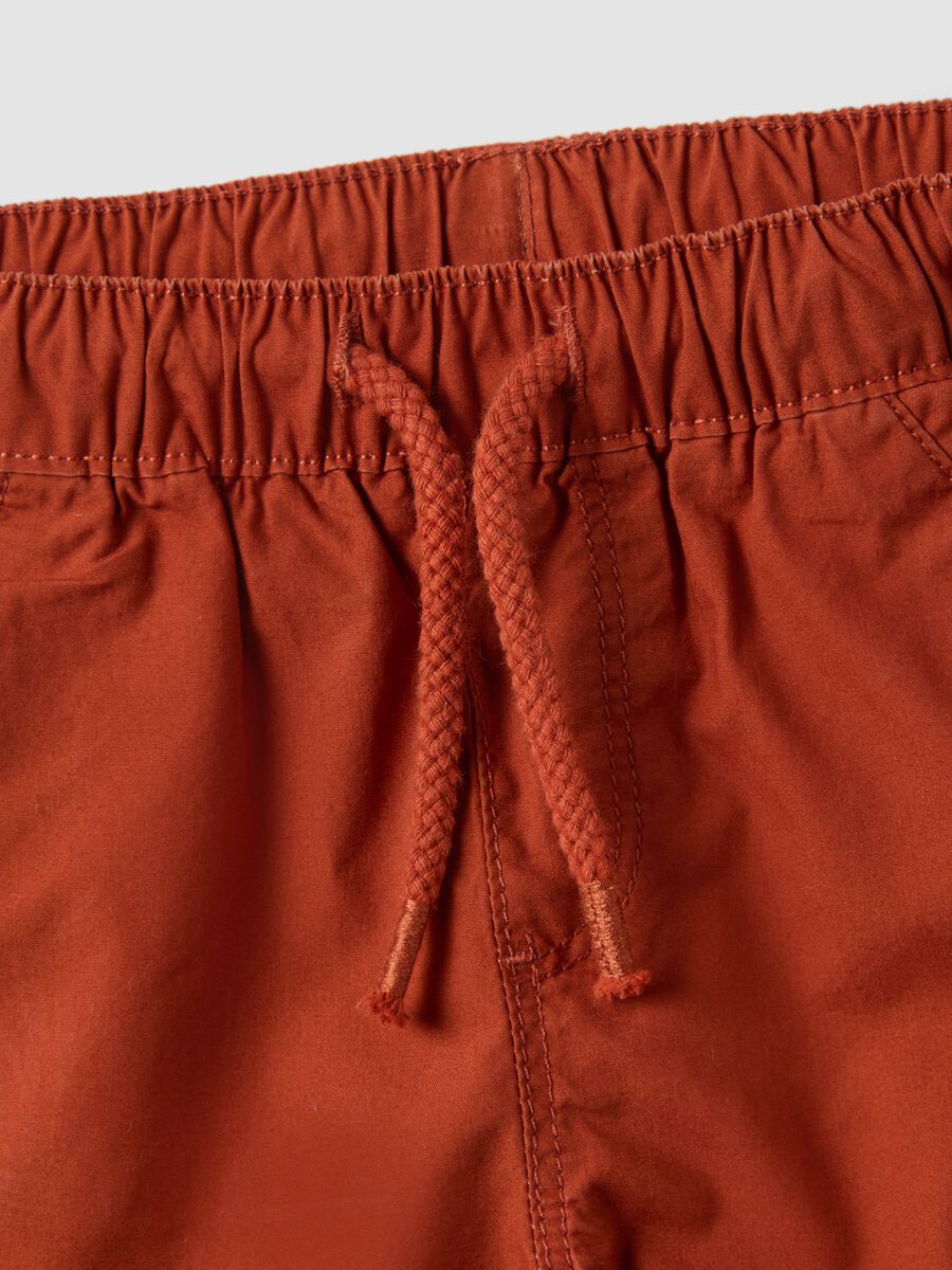 Shorts in puro cotone arancione da bimbo regular fit con coulisse_2