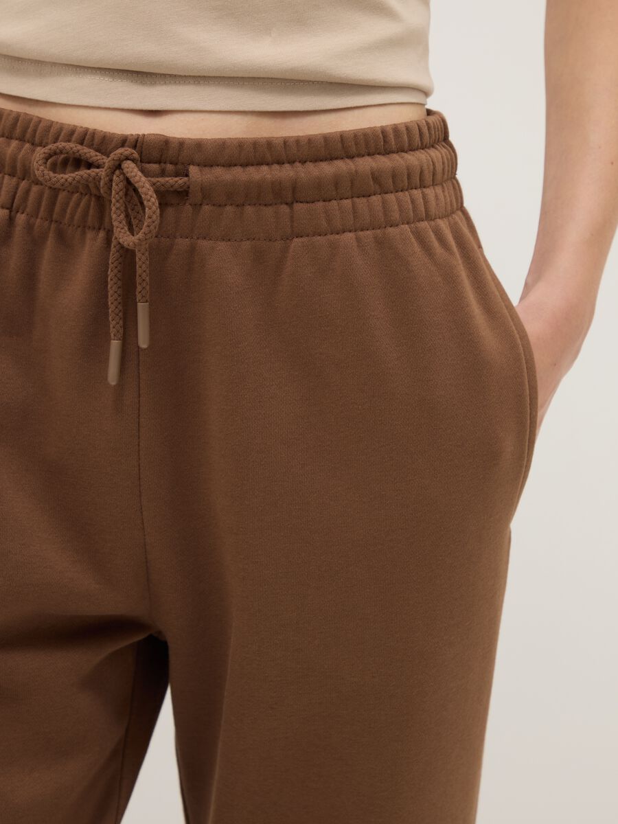 Brown Cotton Blend Regular Fit Jogger Trousers_4