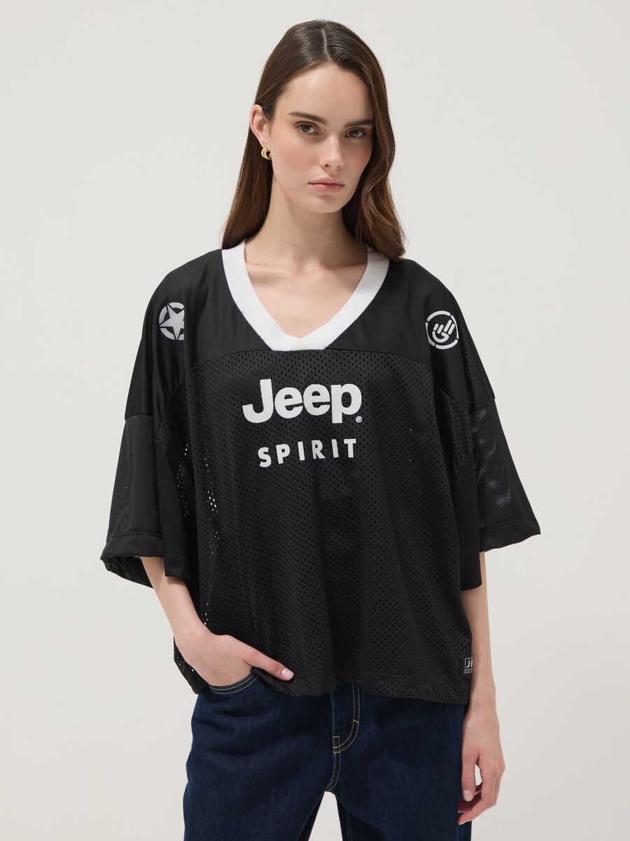 T-shirt nera a maniche corte con inserto traforato regular fit_1