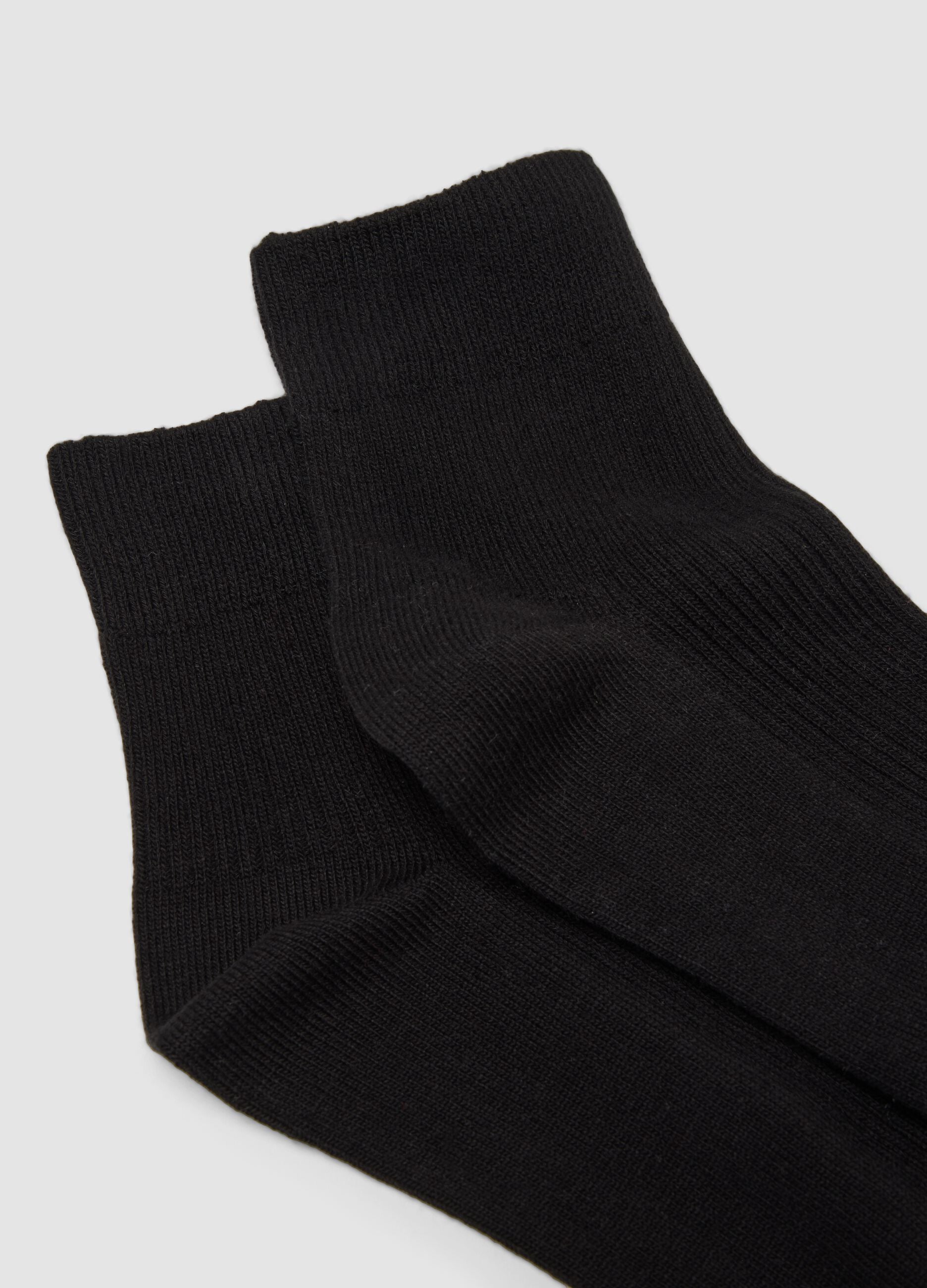 Black ankle socks in stretch cotton