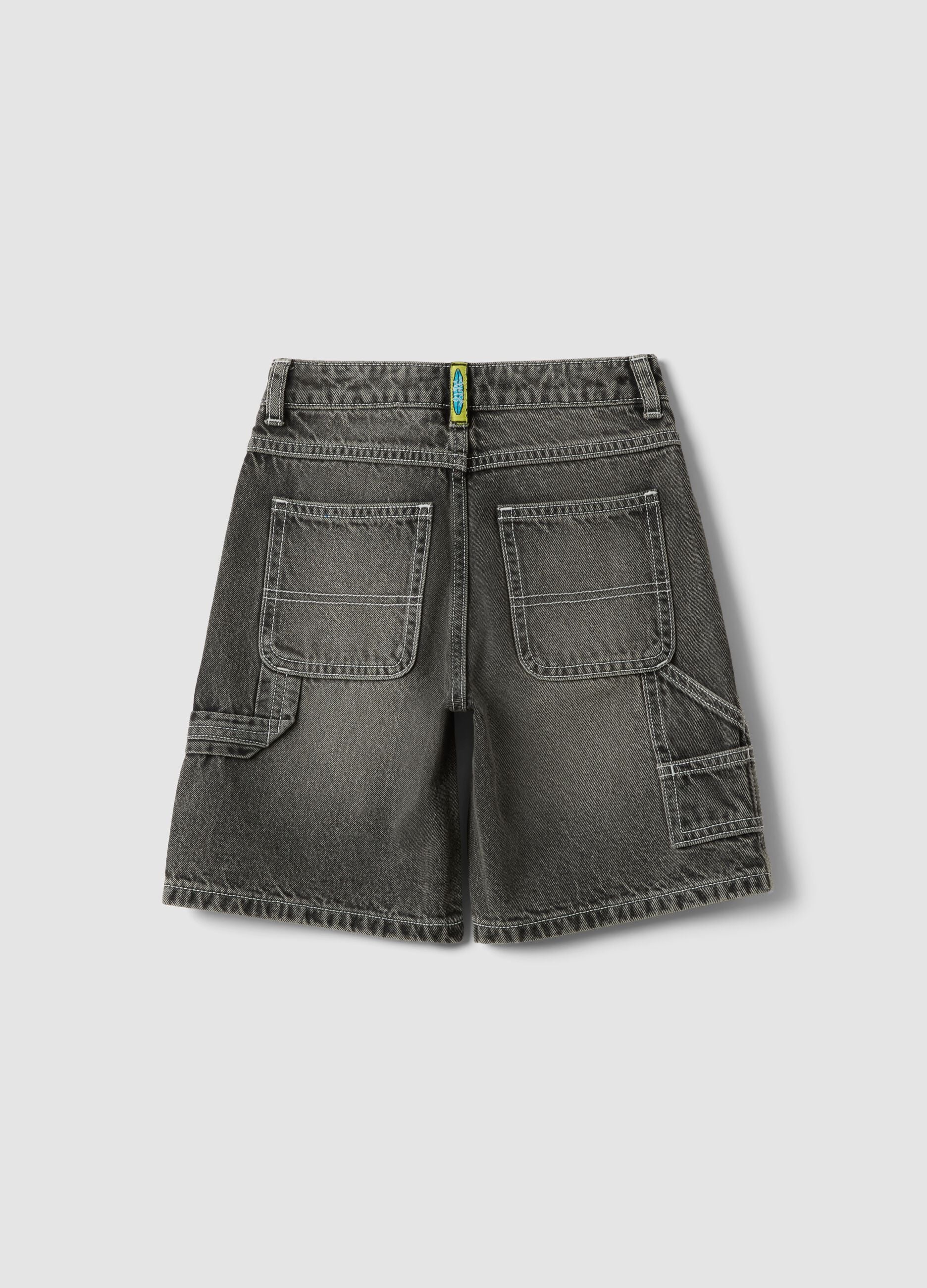 Grey pure cotton skater-fit shorts for boys