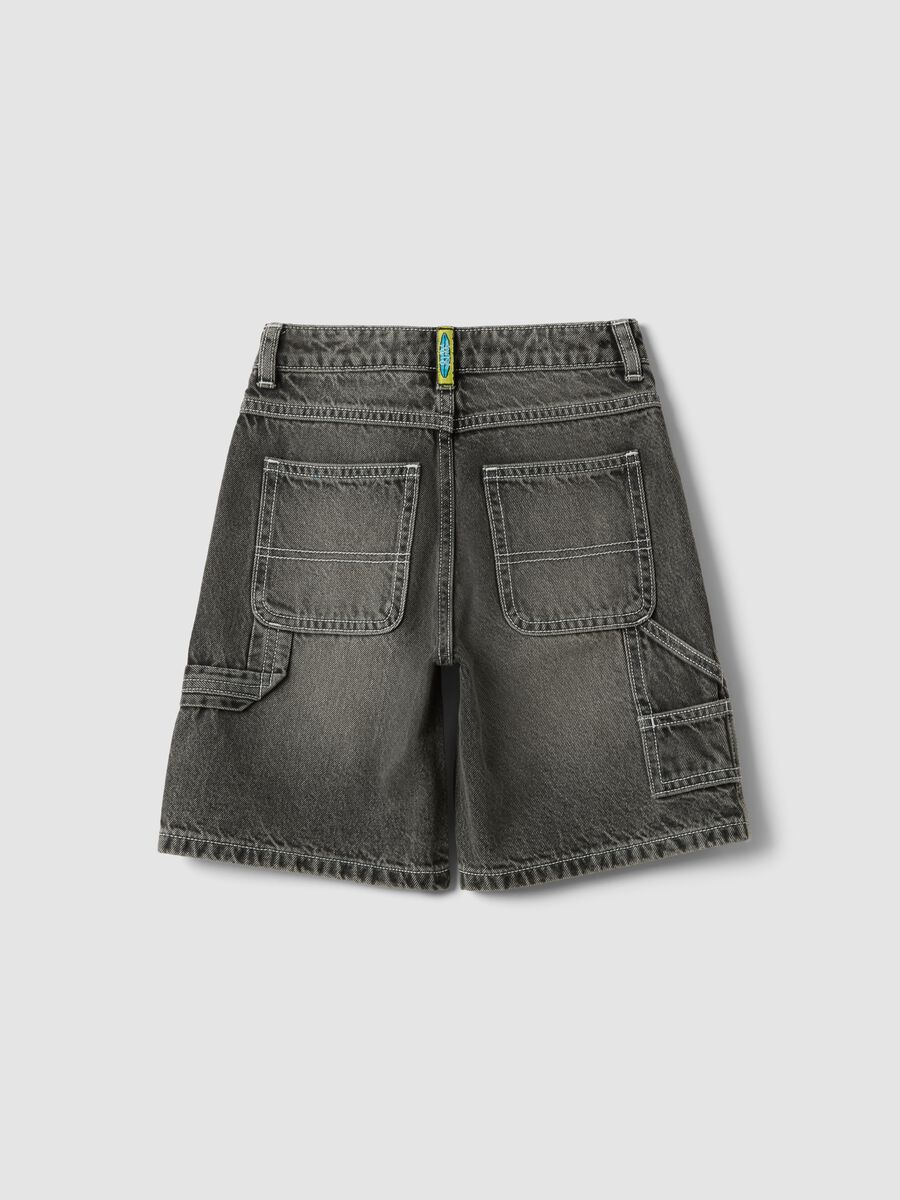 Grey pure cotton skater-fit shorts for boys_1