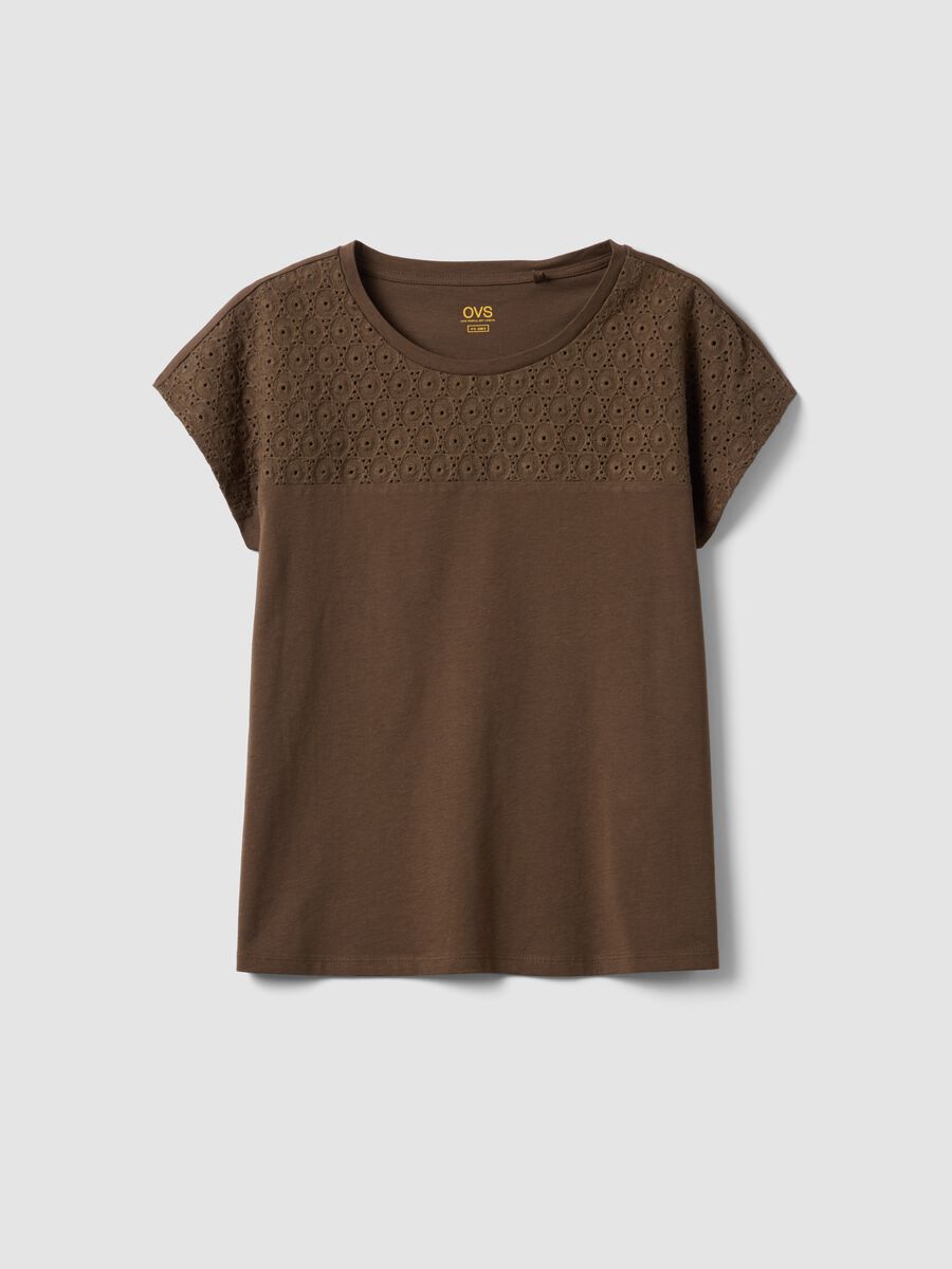 Brown pure cotton T-shirt with broderie anglaise insert_4
