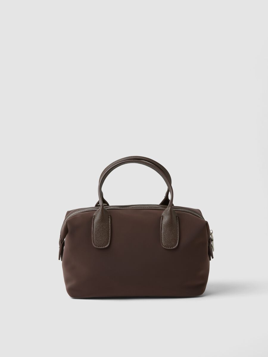Brown handbag with adjustable shoulder strap_2