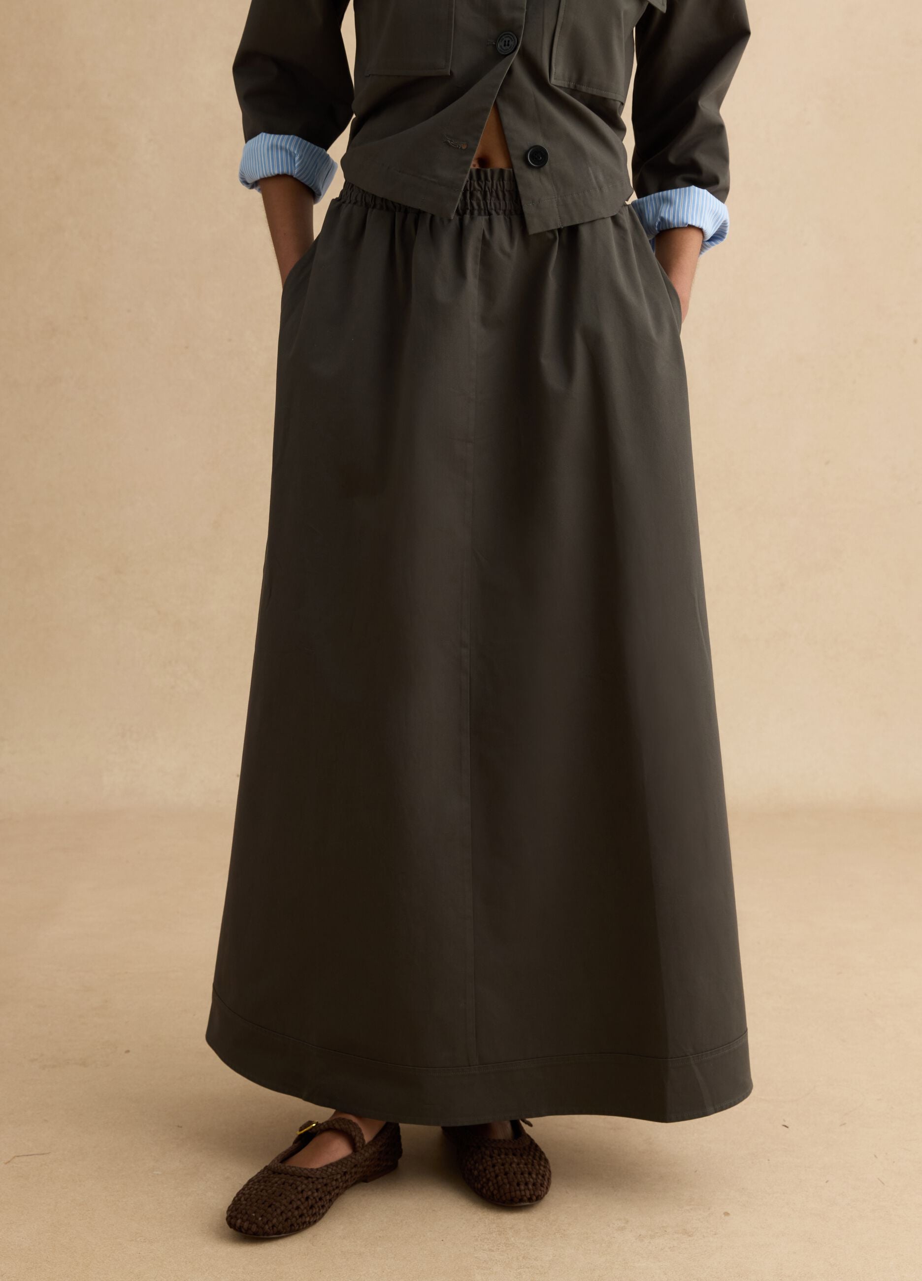 Grey long pure cotton skirt with elastic waistband