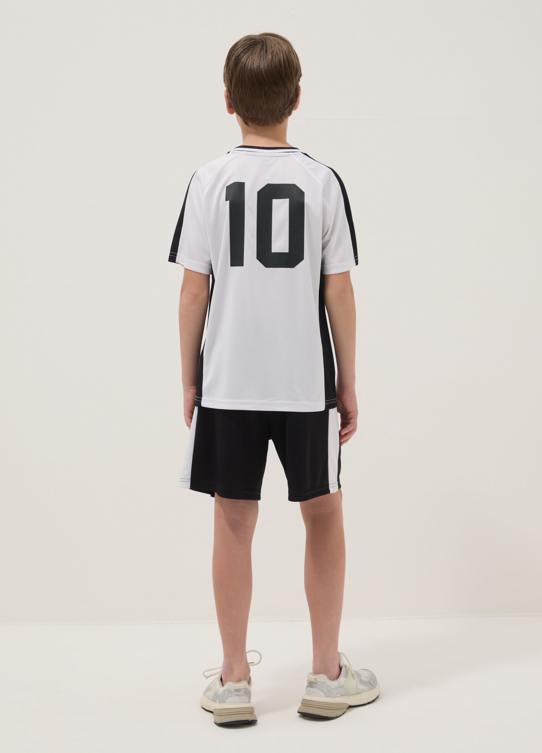 Black and white set with T-shirt and shorts