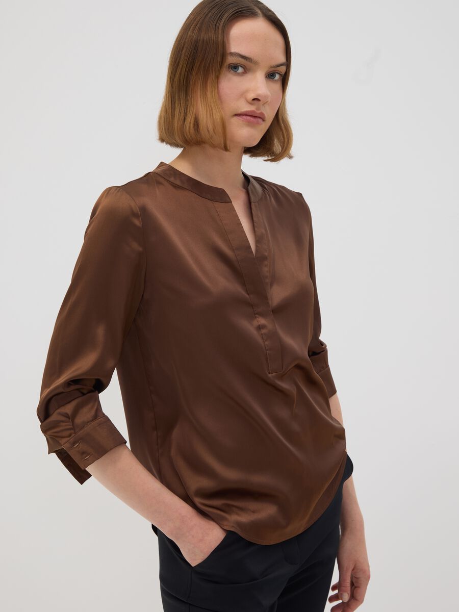 Brown stretch-fabric shirt with mandarin collar_2