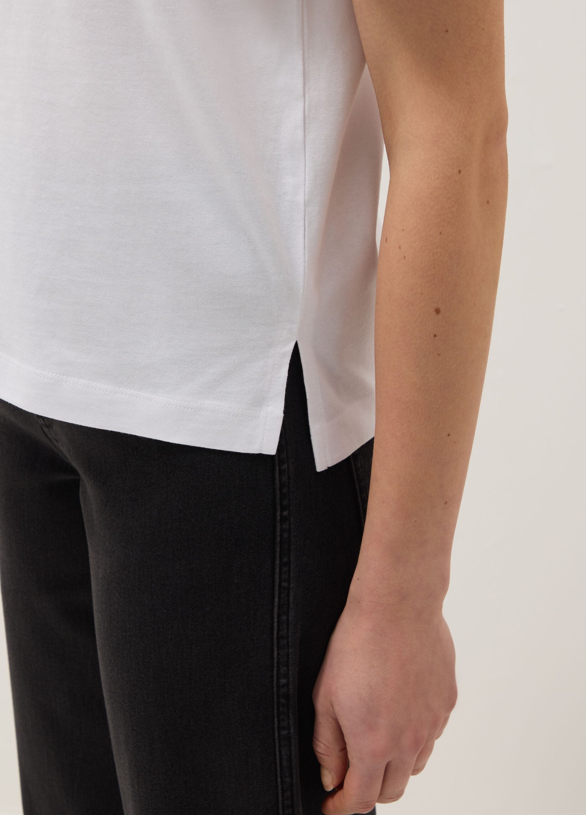 White crew neck pure cotton t-shirt regular fit