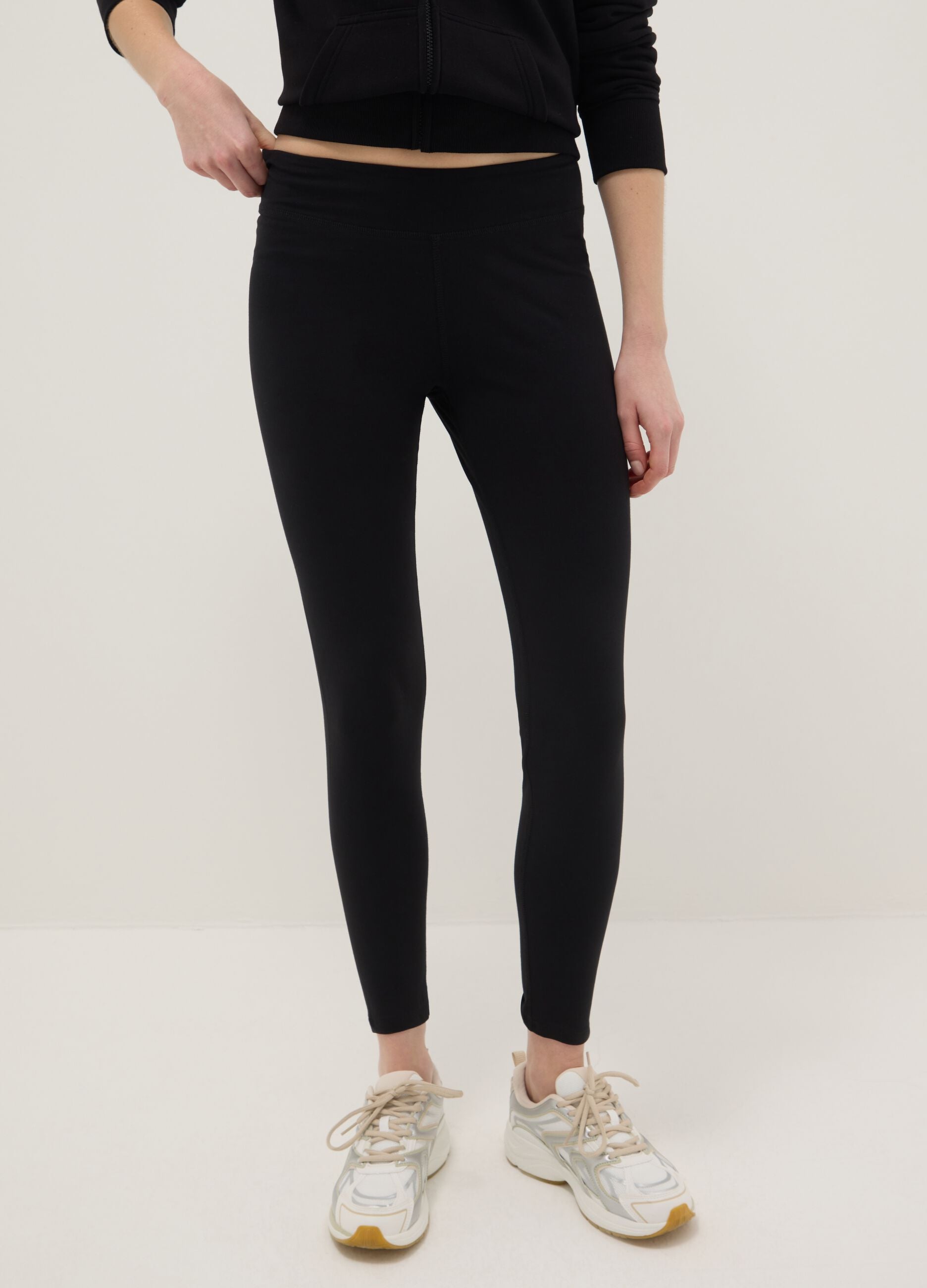 Slim fit black stretch cotton leggings